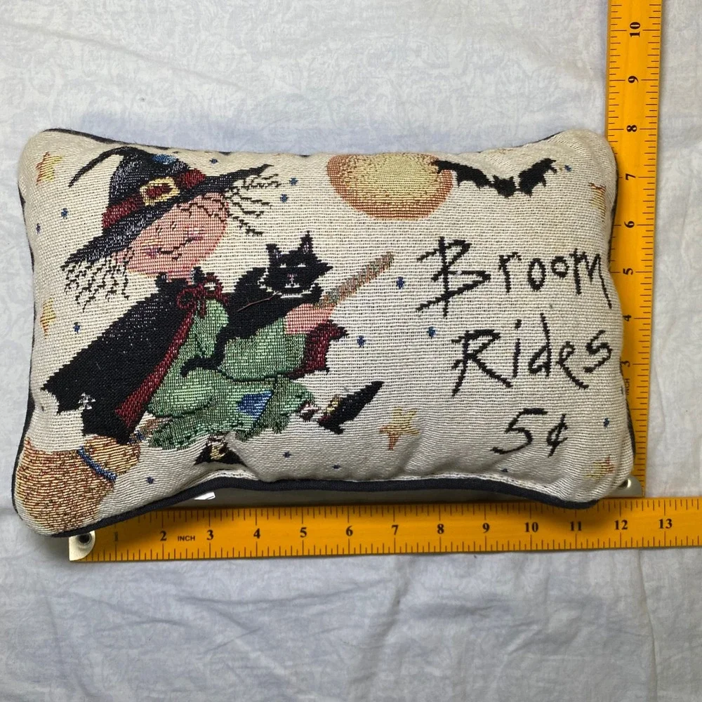 Vintage Halloween Witch‎ 